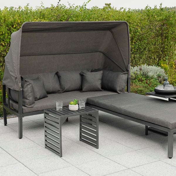 Outdoor-Lounge-Set-Argos-Aluminium-Textil-Inszeniert-1