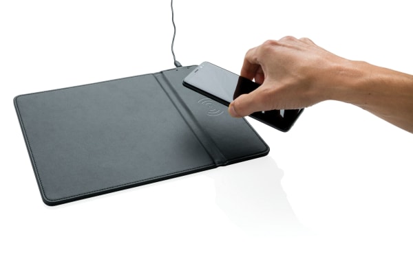 Mousepad-Wireless-5W-Charger-Schwarz-Frontansicht-4