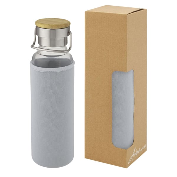 Glasflasche-mit-Neoprenhülle-Thor-Grau-Borosilikatglas-Neopren-Bambusholz-Frontansicht-1