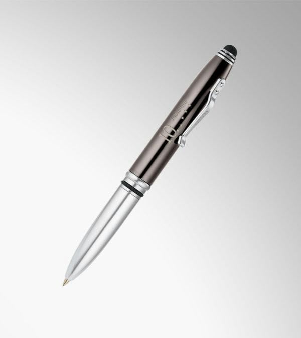 Crowne-3-Funktionen-hochwertiger-Kugelschreiber-aus-Metall-mit-Licht-&-Stylus-10.-Jubiläum-Logo-Frontansicht-1